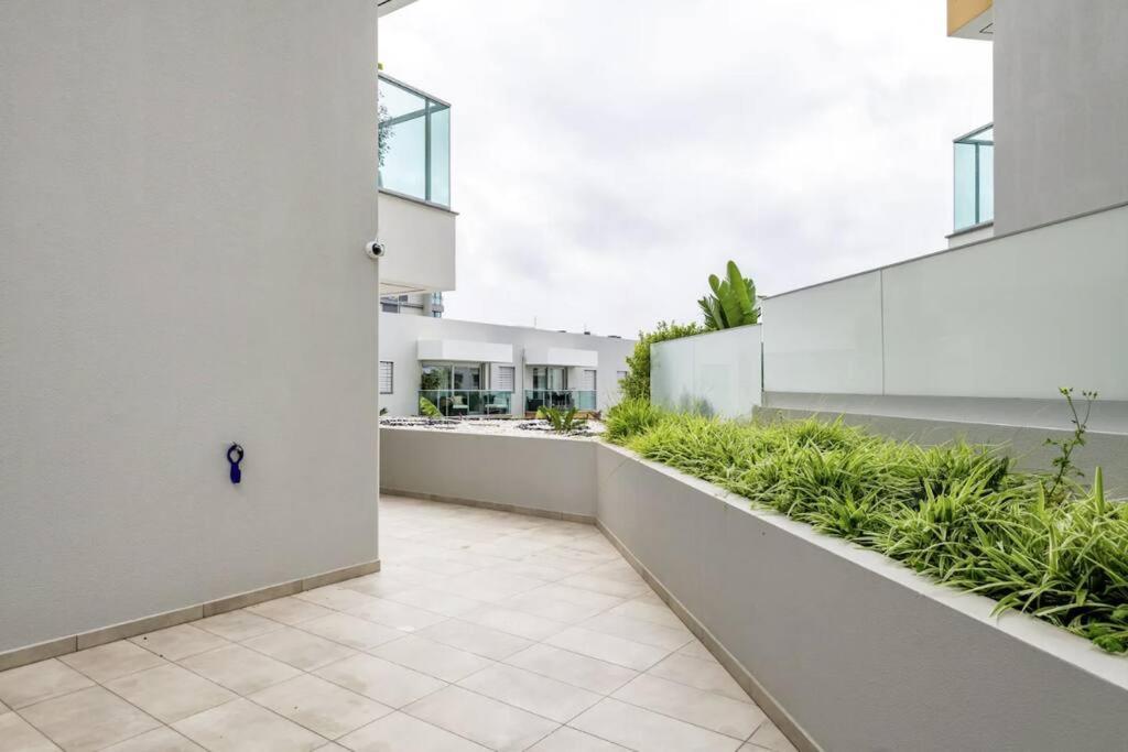 Luxury Poolside View Apartment Funchal (Madeira) Exterior foto