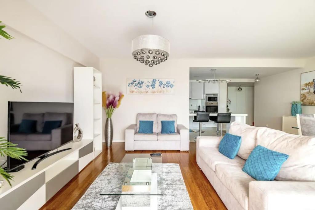 Luxury Poolside View Apartment Funchal (Madeira) Exterior foto